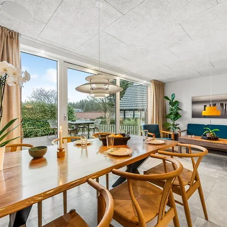 Elisabetha - 100m From The Sea By Interhome 度假居 *